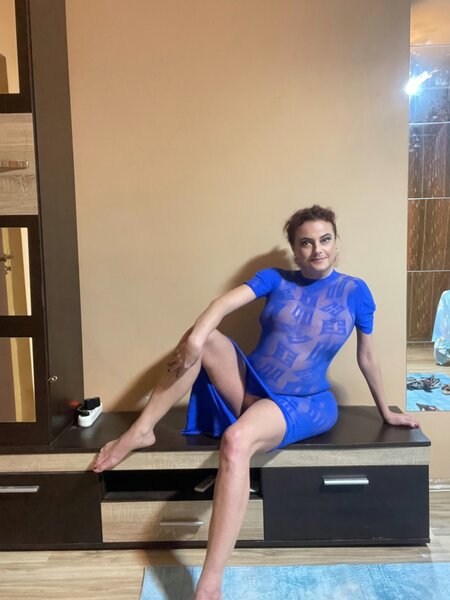 Doamna sexy, poze reale 100%.